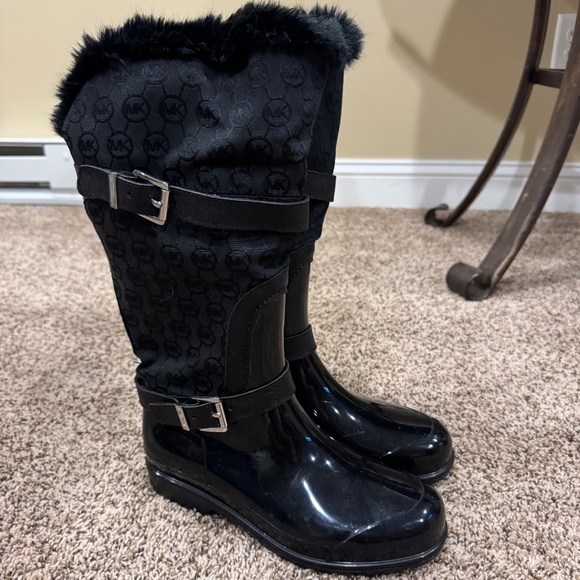 Michael Kors Women’s Fulton Mid Rain Boot~Size 8~Black - Picture 1 of 8